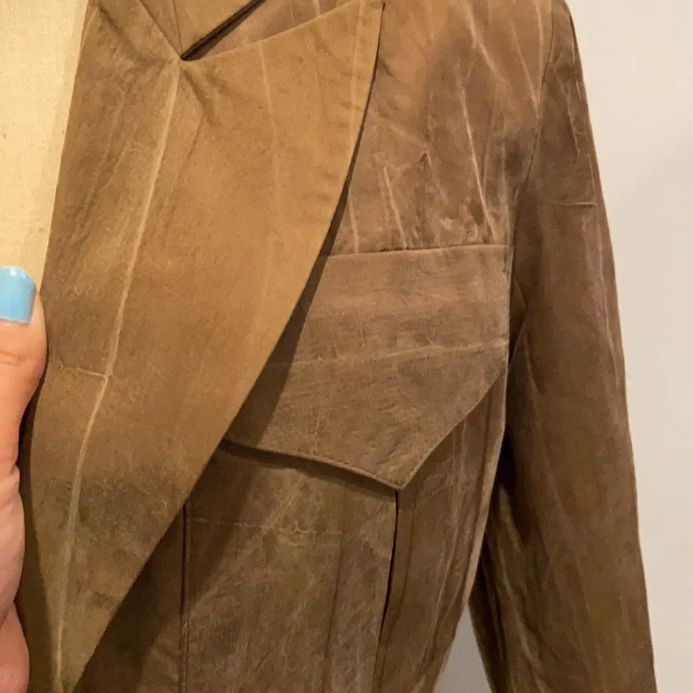 Sue Wong Cropped Blazer - Picture 2 of 6